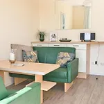 Jadehörn Sandfloh Sonnenstern Ferienhaus *